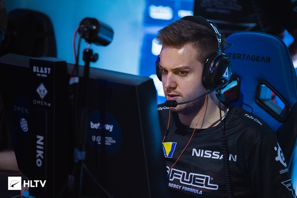 Xyp9x ： 我最初对 Brollan 担任领导者有疑虑，社区对 zonic 也太过敌对。